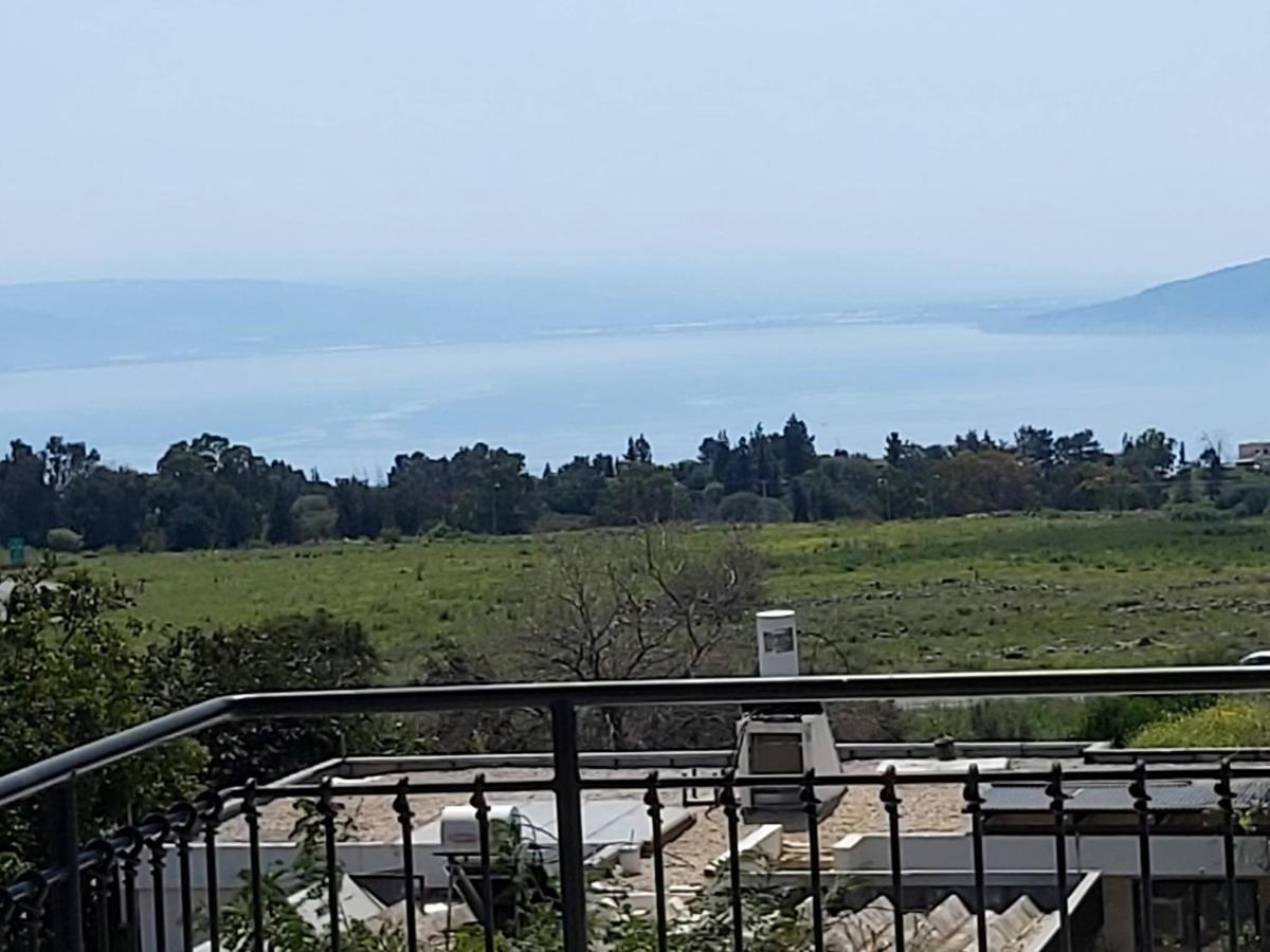 למרפסת La Balcona Apartment Chorazim Luaran gambar